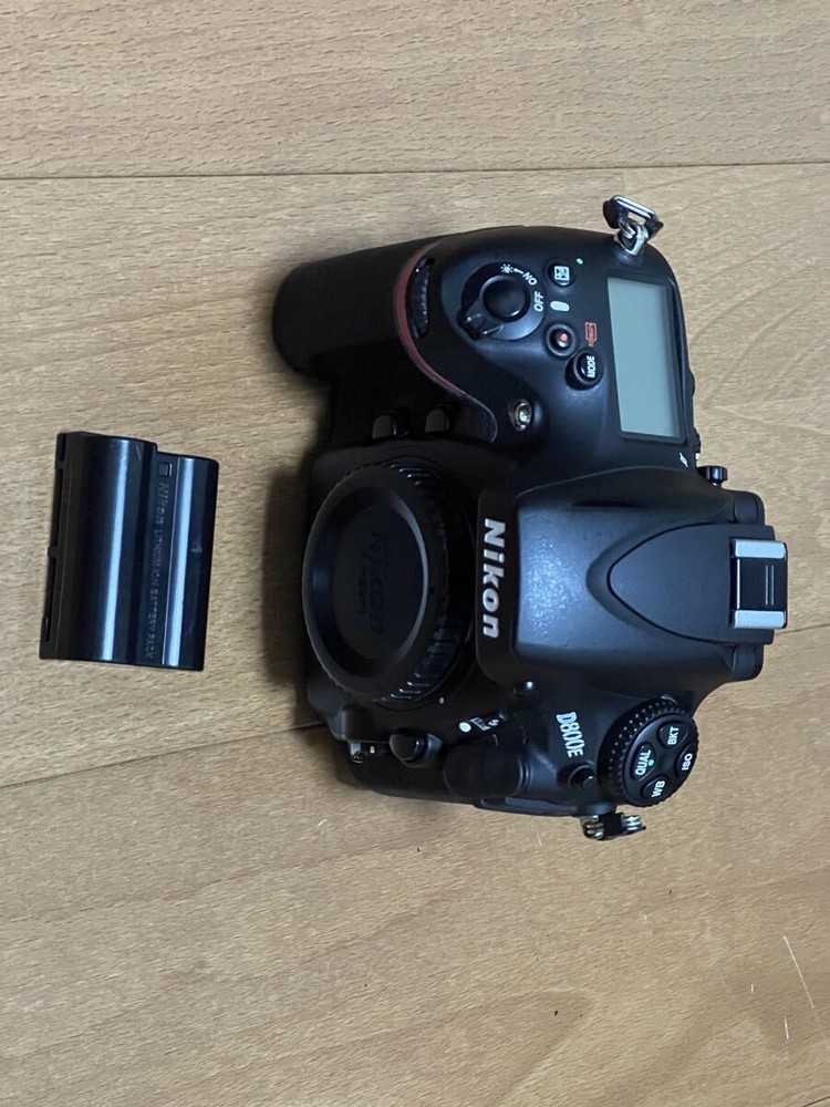 D800E Body