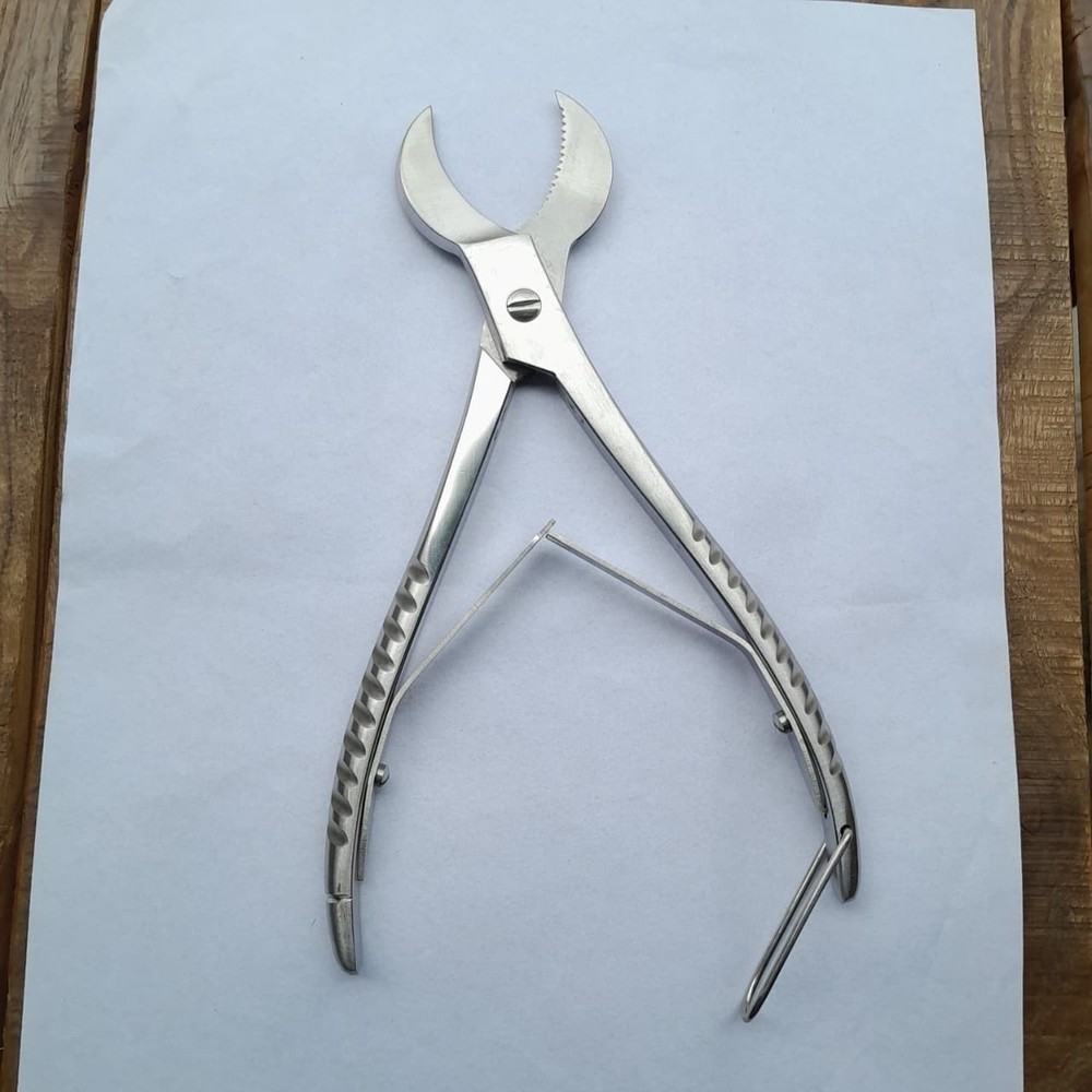 plaster cutter