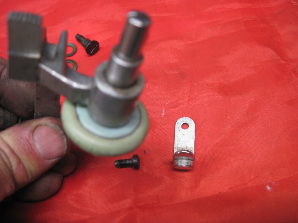 Singer 347 Sewing Machine Parts Bobbin Winder & Thread Guide