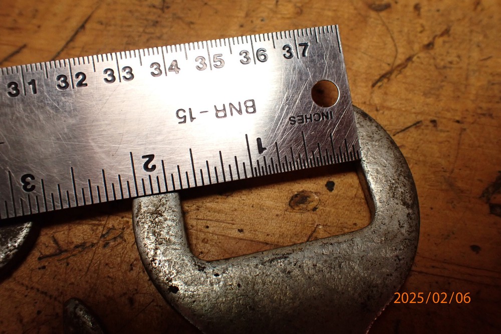 OLDER PROCUNIER METAL THREADING TAPPING TAPPER HEAD CHUCK WRENCHES