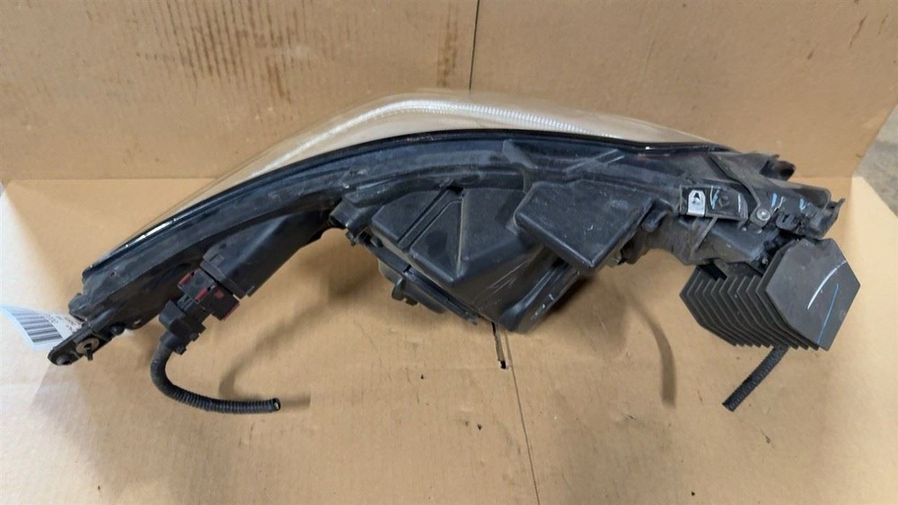 XTS 2013 Fuse Box Cabin 6473