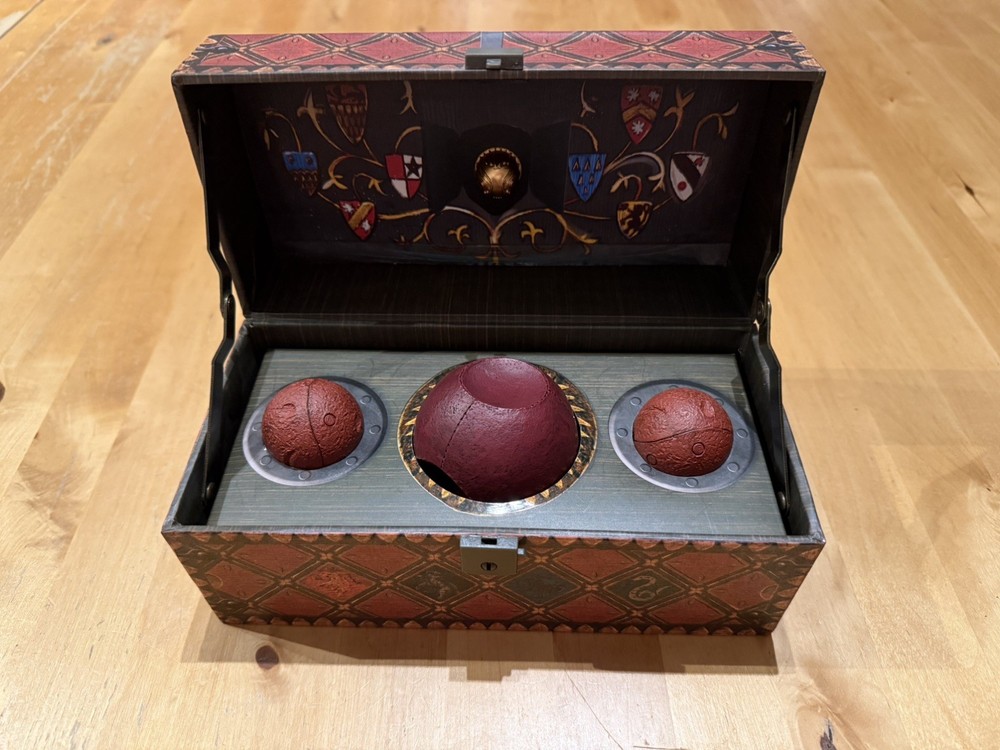 Harry Potter: Collectible Quidditch Set