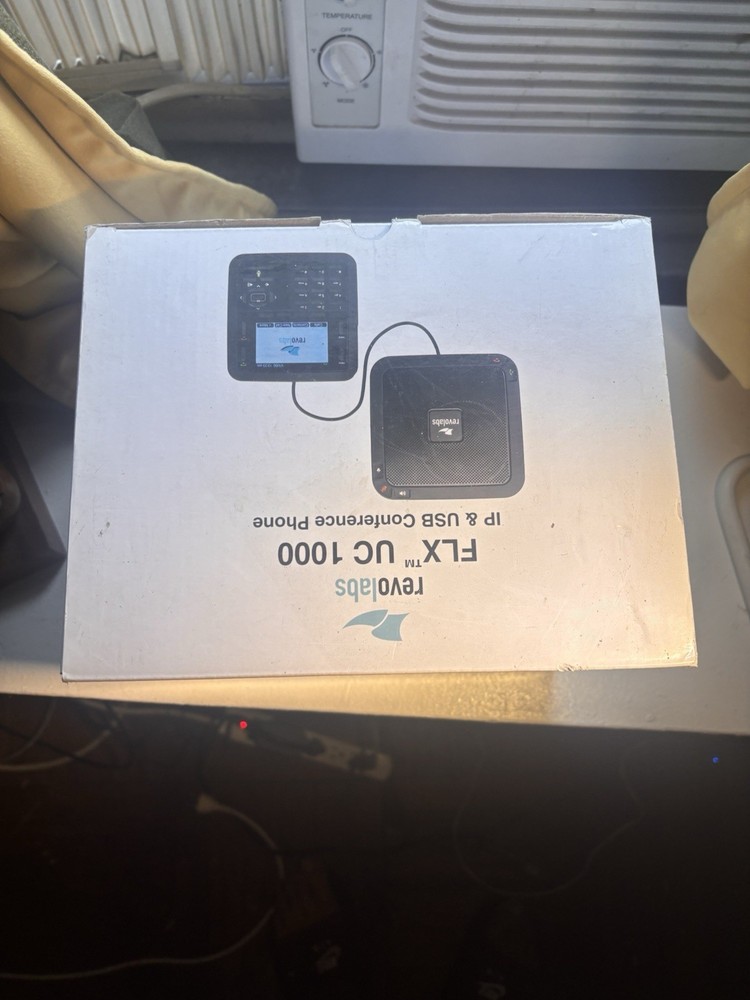 Revolabs FLX UC 1000, IP Conference Phone with USB Support