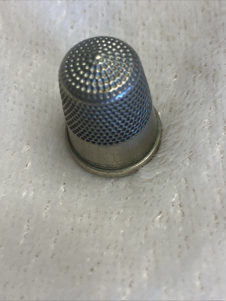 Vintage STERLING SILVER Sewing Thimble Hallmark Star #6