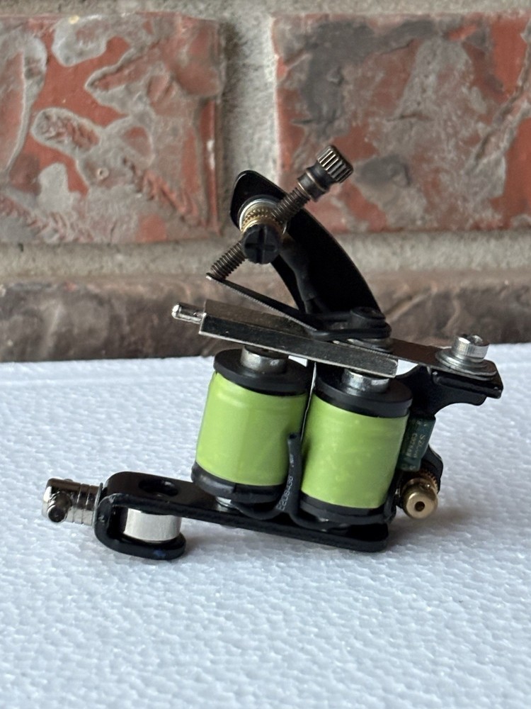 Black tattoo machine Coil