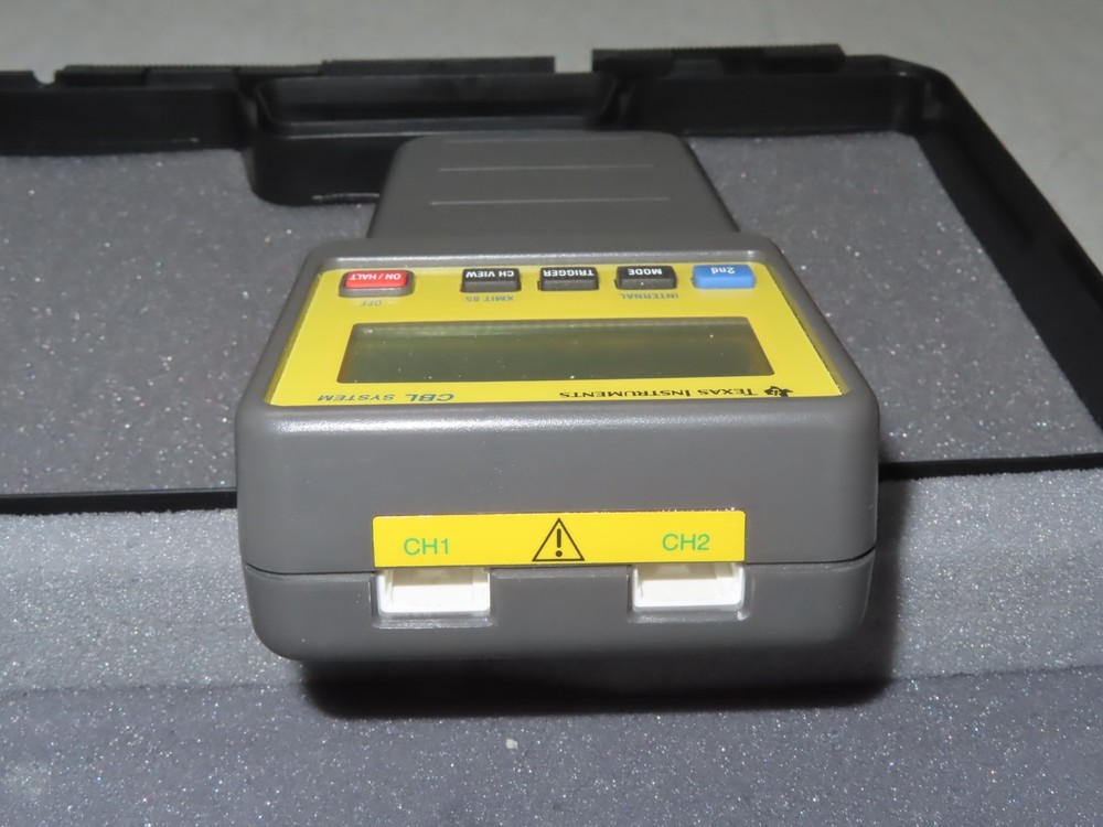 1Texas Instruments CBL System Calculator Based Laboratory + Cases