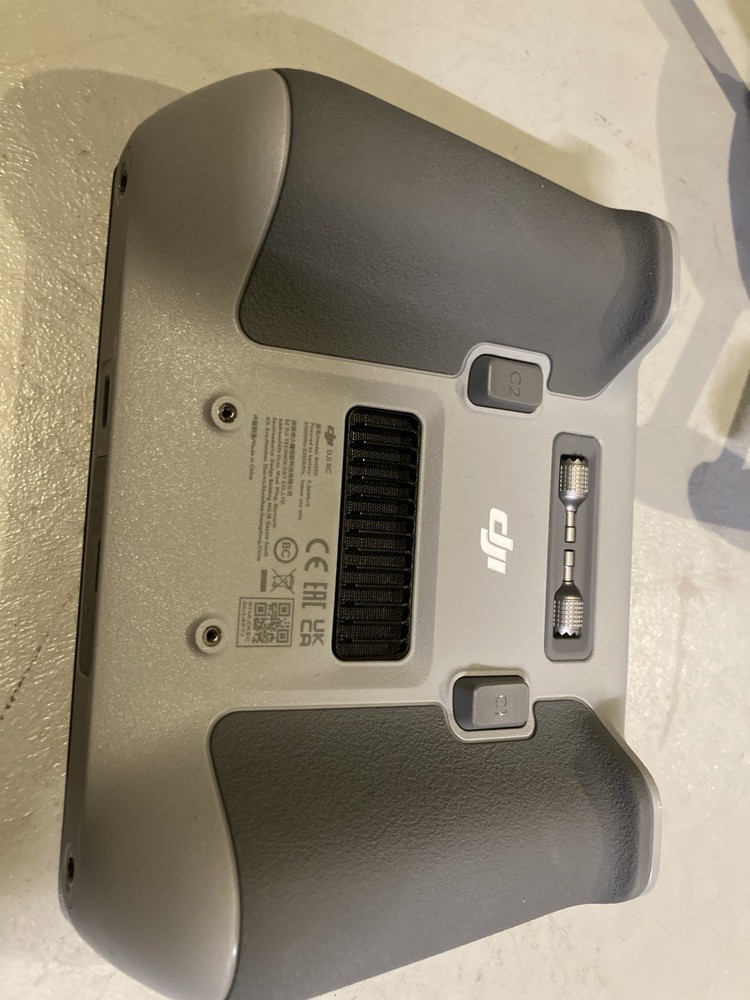 **DAMAGED** DJI Mini 3 Pro Fly More Combo