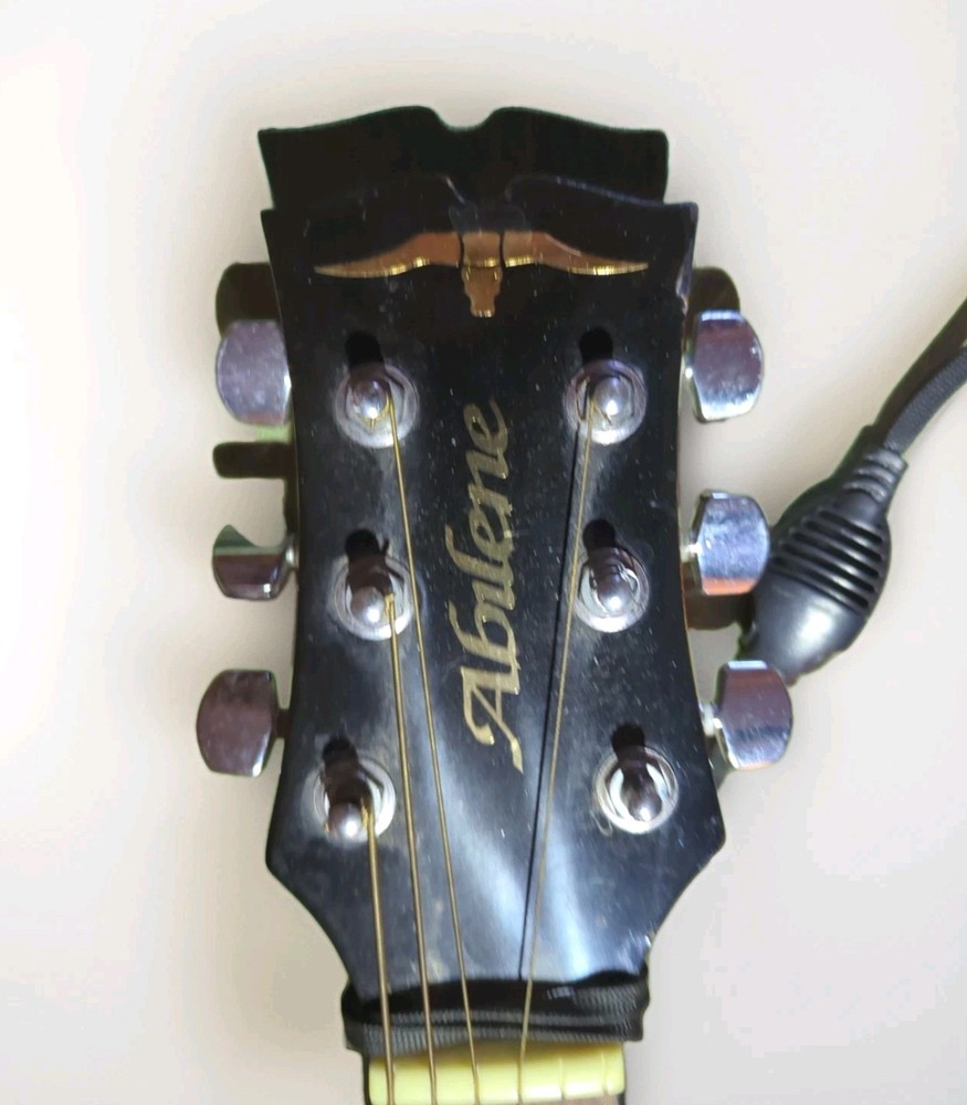 Abilene Acoustic Guitar