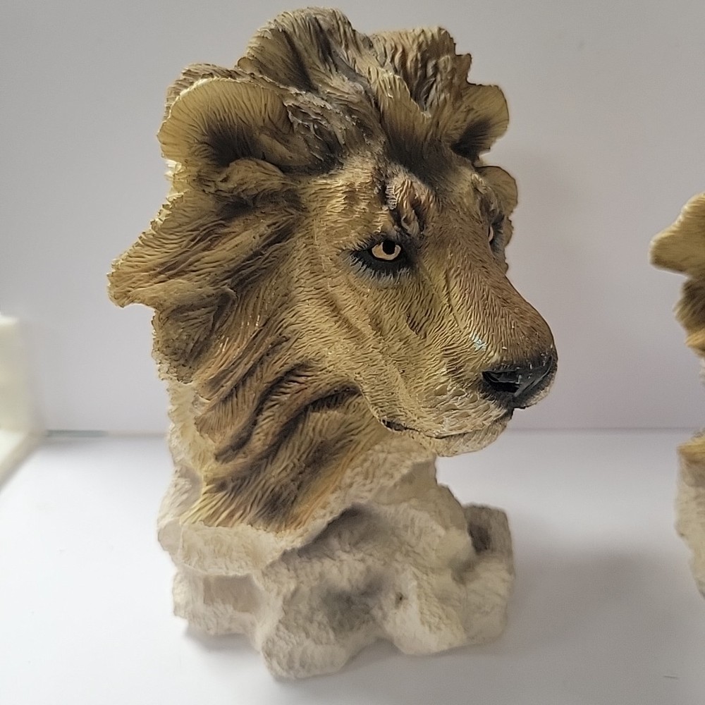 Clay Ceramic Lion Head Book Ends - 6.25" Tall