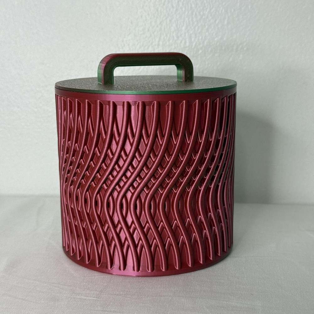 Wavy Pattern Lidded Storage Container Jar Green Red Multi Color Plastic Canister