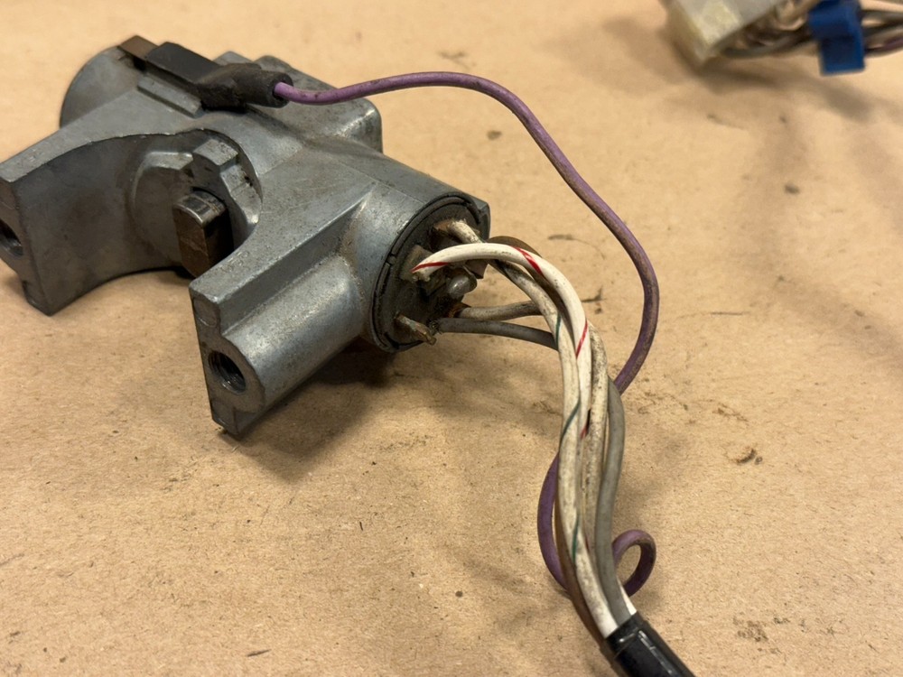 Original MG Midget MGB MGBGT Cylinder Lock Ignition Switch