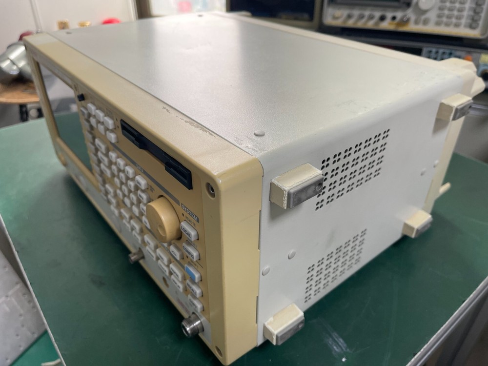 Advantest R3132 Spectrum Analyzer 9KHz - 3GHz