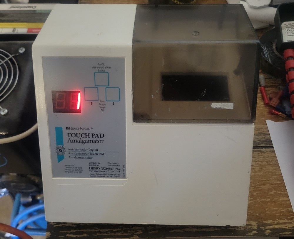 Henry Schein Touch Pad Amalgamator TP-103