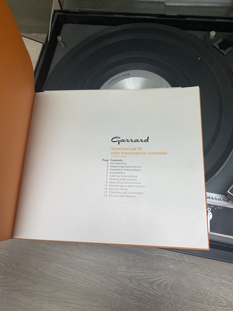 GARRARD SYNCHRO LAB 95 TURNTABLE / RECORD PLAYER