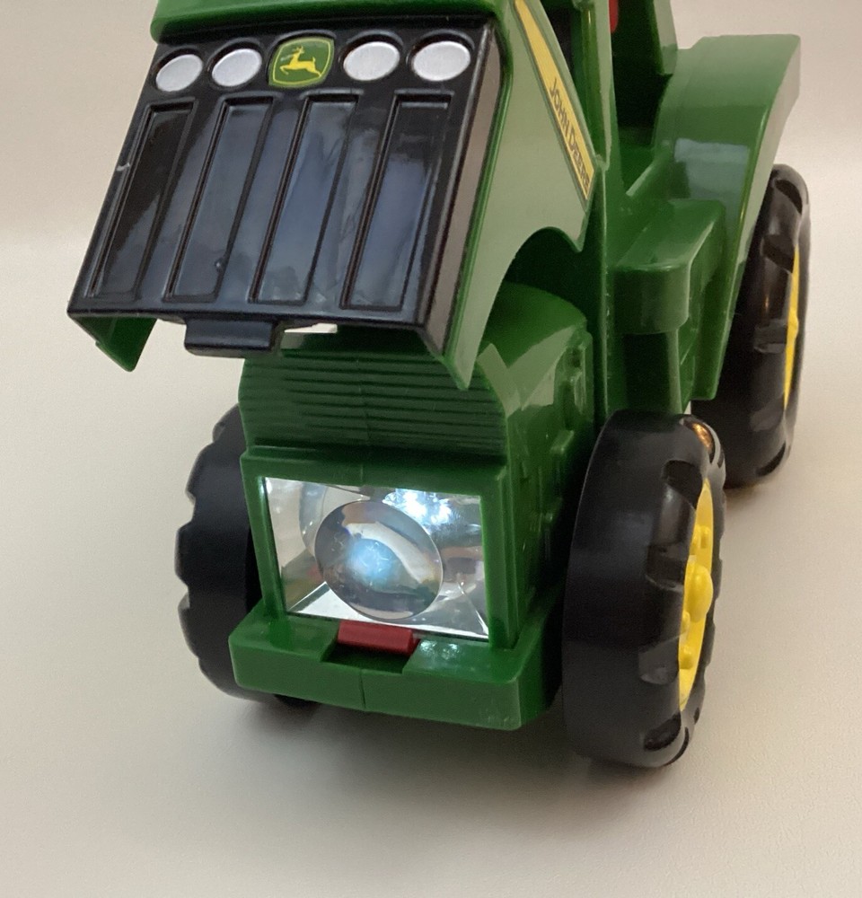 John Deere Tractor Flashlight Working with Sound Roll & Go Toy Learning Curve