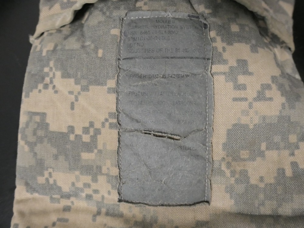 US Army Hydration System Carrier