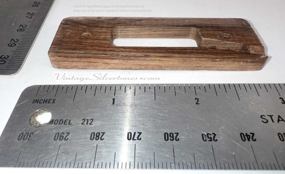 Silvertone 1420 Harmony Stratotone pickup riser