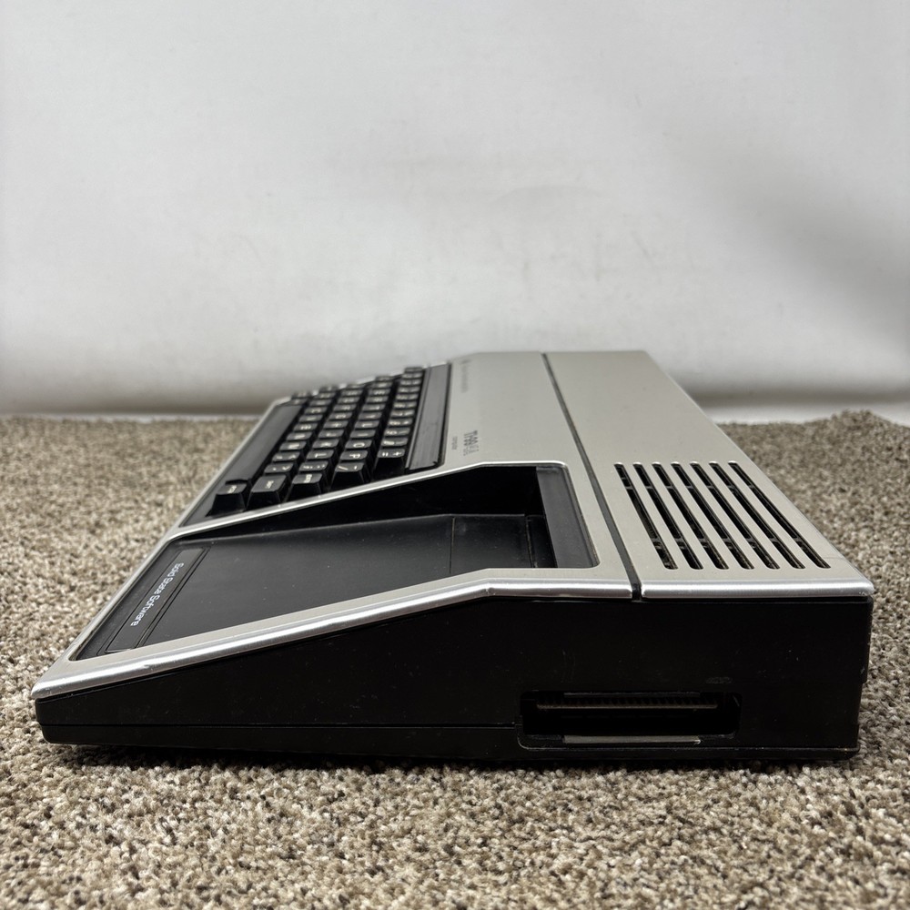 Texas Instruments TI-99/4A Home Computer Tested READ
