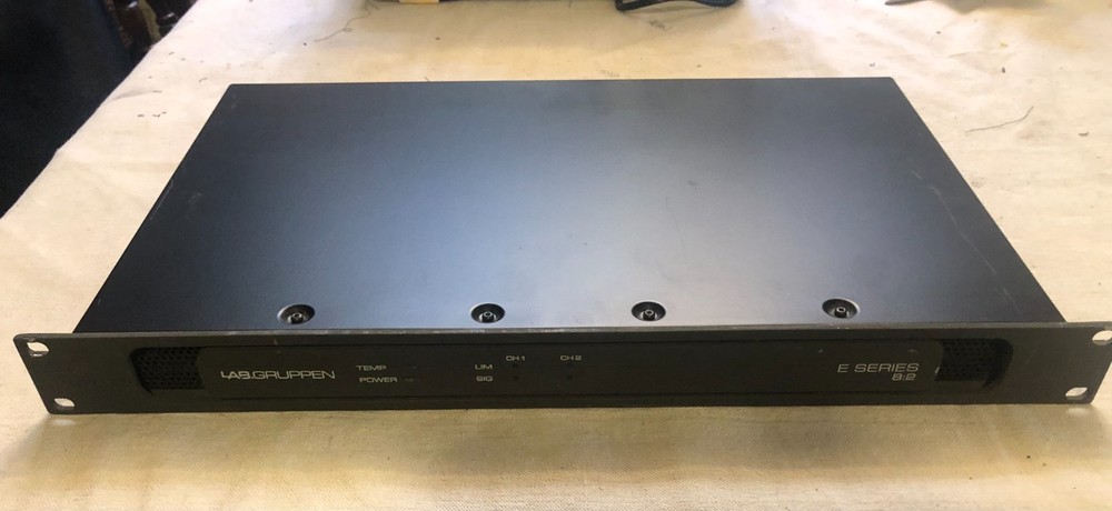 Lab Gruppen E8:2 power amplifier
