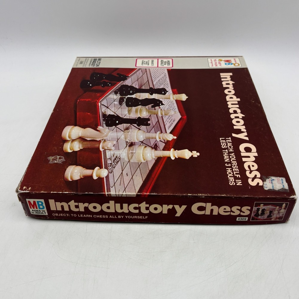 VINTAGE Introductory Chess COMPLETE Milton Bradley 1973 for Beginners Junior