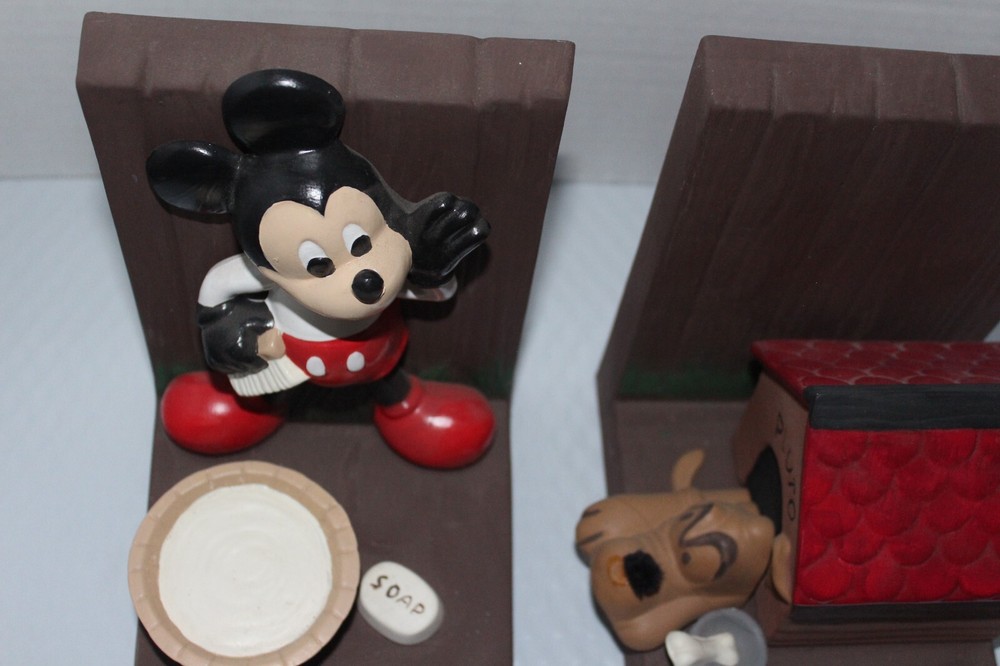 Mickey Mouse Vintage Ceramic Bookends calling Pluto for Bathing Day Pair EUC