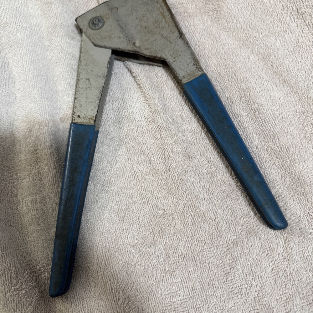 Vintage USM Hand Pop Rivet Gun #PRG410