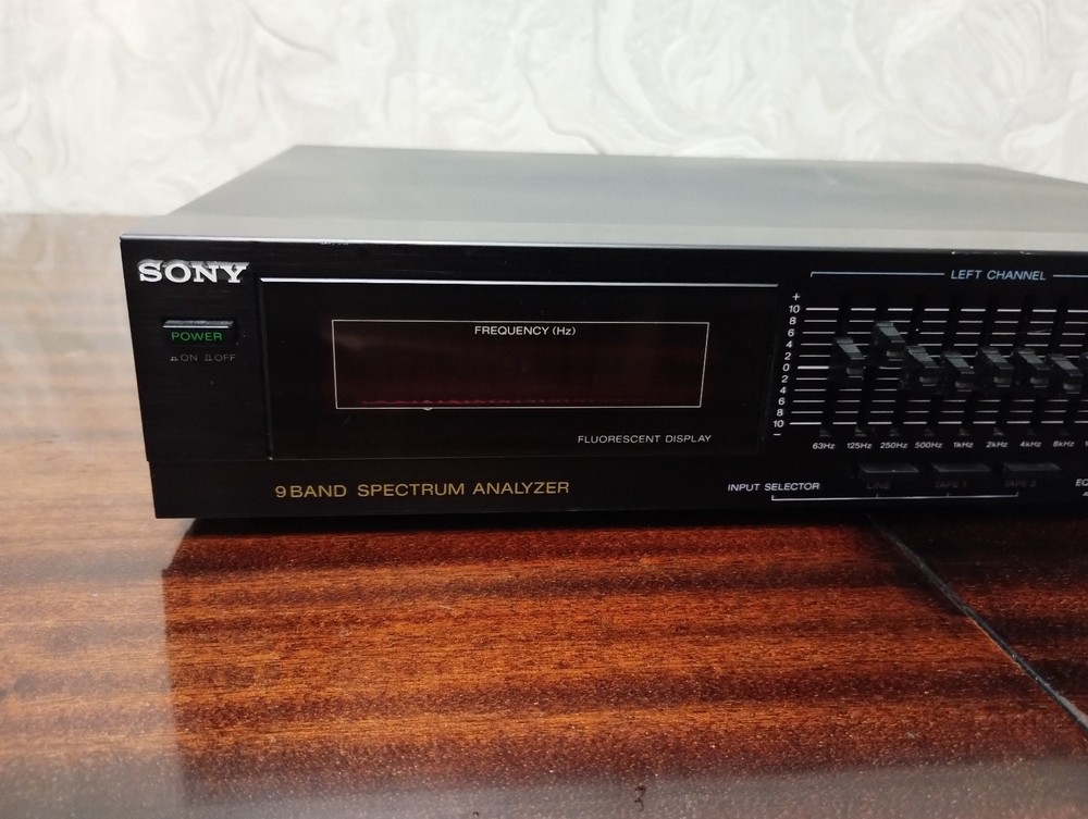 Sony SEQ-910 Graphic Equalizer / 9 Band Spectrum Analyzer