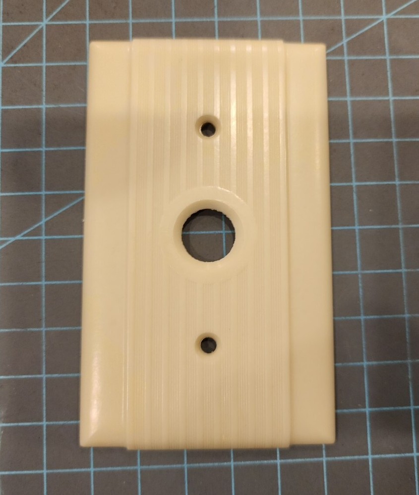 Vtg SINGLE HOLE PUSH BUTTON SWITCH WALL PLATE LINED RIBBED DECO 🇺🇸