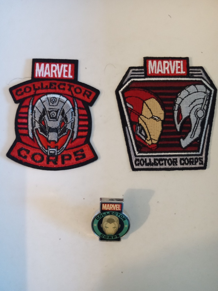 MARVEL COLLECTOR CORP IRONMAN / ULTRON PATCH & PIN