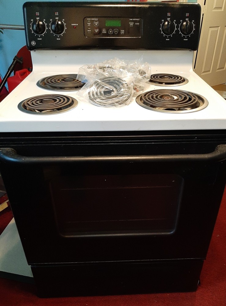 WASHER. DRYER AND RANGE