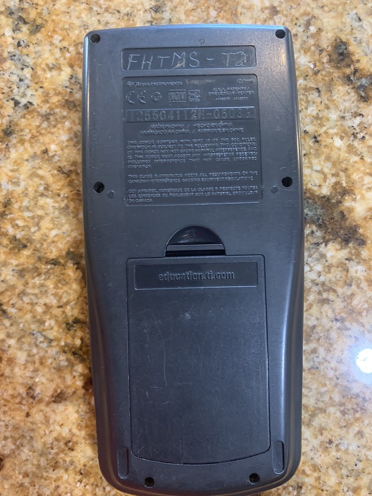 Texas Instruments TI-83 Plus Graphing Calculator - Black (tested) read