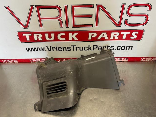 PETERBILT S60-6023-281 PANEL-CENTER KICK