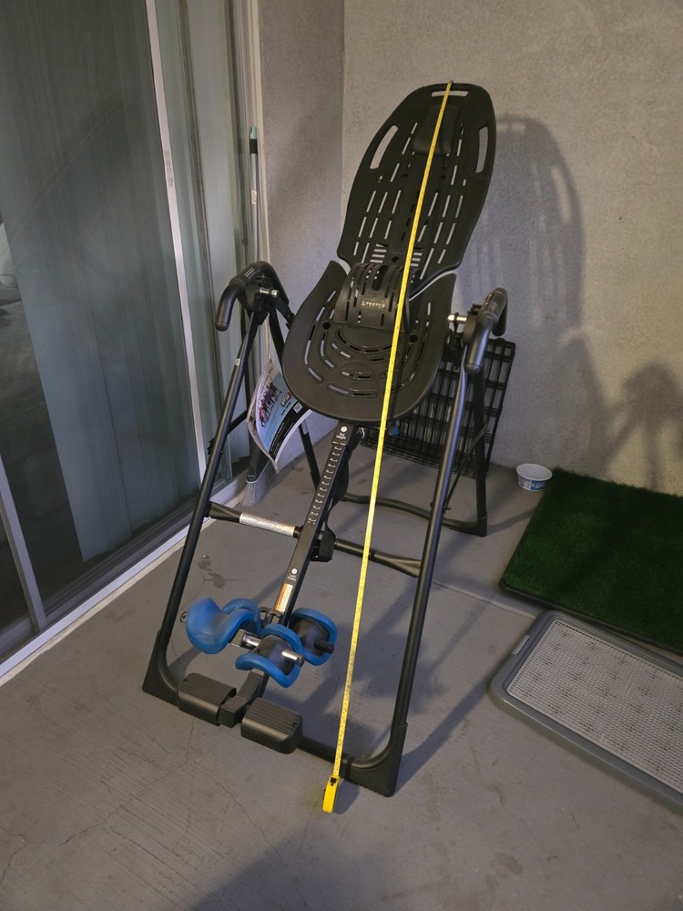 Teeter Hang UPS EP-560 Inversion Table With Back Pain Relief Kit