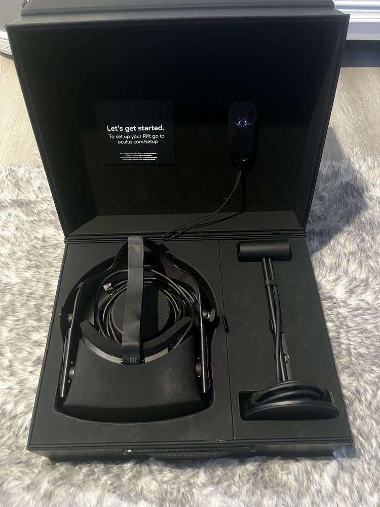 Oculus Rift CV1 VR Headset System, Controller Box, and Extra sensor bundle (3)