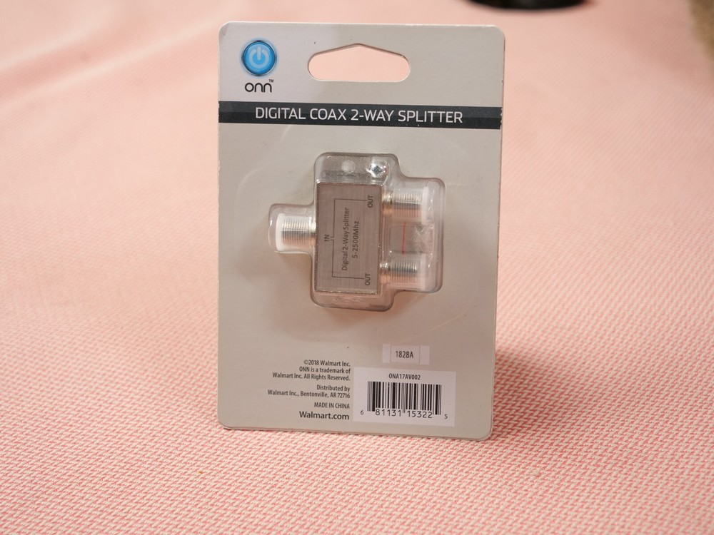 Onn Digital Coax Pro 2-Way Splitter - New