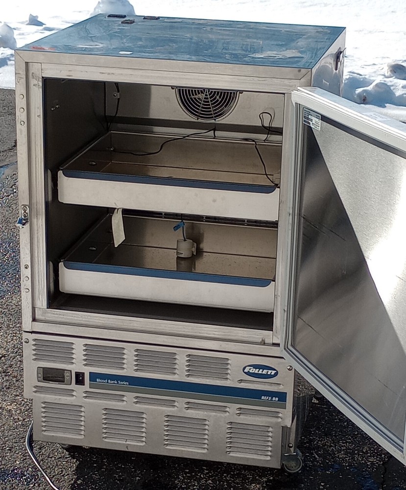 Follett Rolling Lab Fridge, Model REF5-BB.
