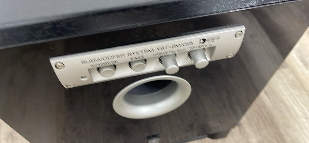 Yamaha Subwoofer