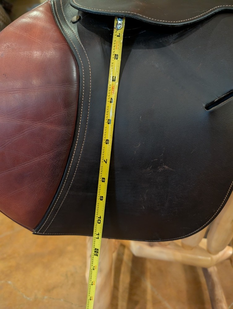 17.5" Hulsebos All Purpose Custom Saddle