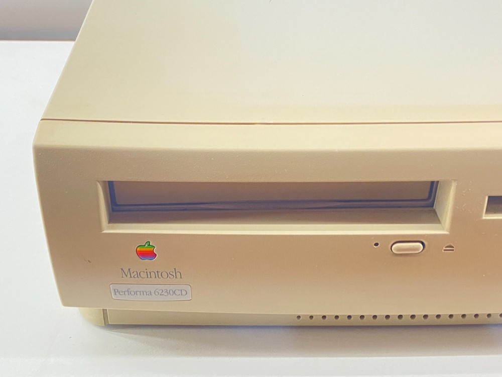 🖥️ Vintage Apple Macintosh Performa 6320CD (Model M3076) Desktop