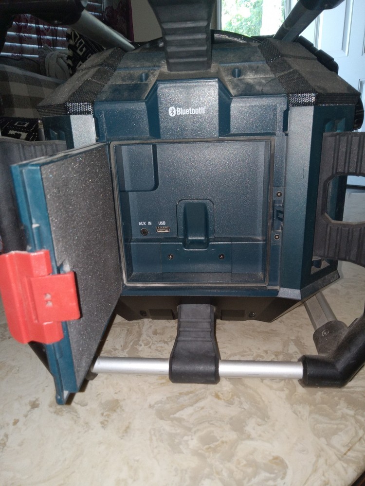 Subwoofer Bluetooth Boombox Construction work speaker.
