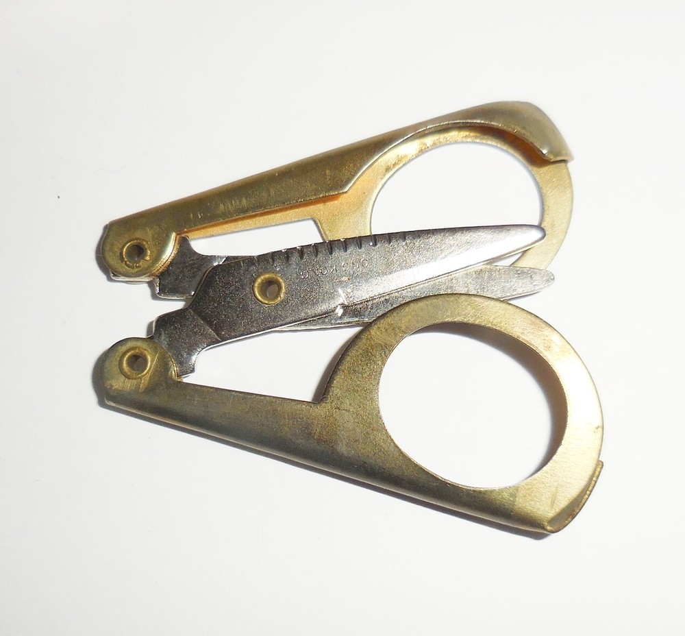 VINTAGE HONG KONG SCISSORS FOLDING TRAVELLING DESIGN
