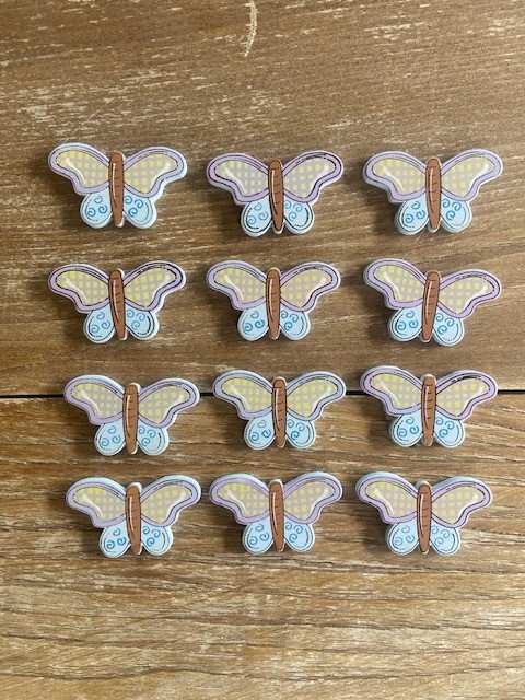 100 Wooden Chips - Easter / Spring Theme - Great for crafting, scrapbooking, etc