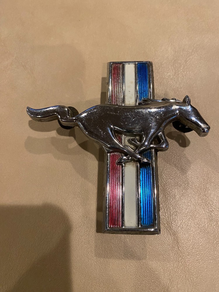 A pre-owned Ford Mustang emblem ? year