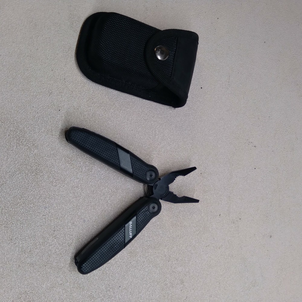 Balluff Multi Tool, rare excellent condition with sheath