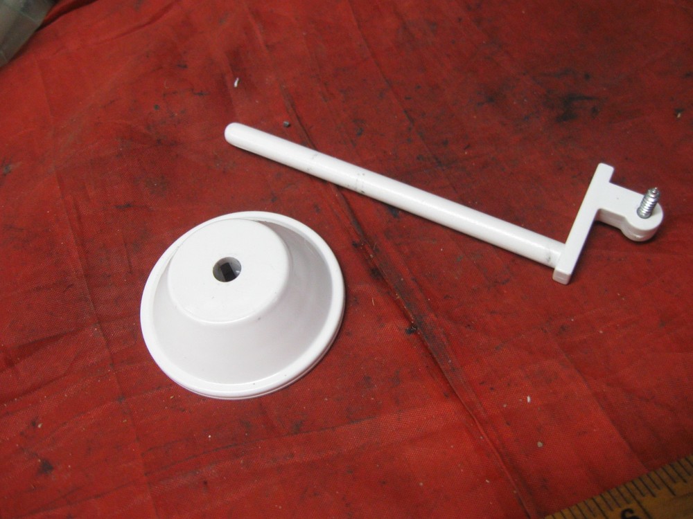 Singer 3116 Simple Sewing Machine THREAD SPOOL PIN VINTAGE