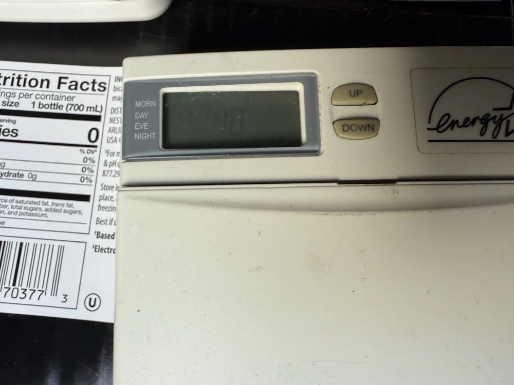 LuxPro PSP511 Programmable Heating & Cooling Electronic Thermostat