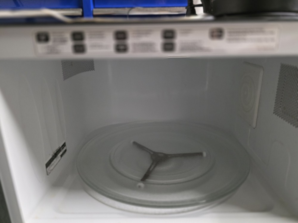 GE Profile 2.2 cu. ft. Countertop Microwave - Silver, (PES7227SLSS)