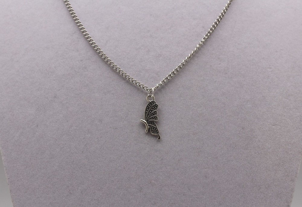 Handcrafted 21" silver chain solid butterfly charm necklace