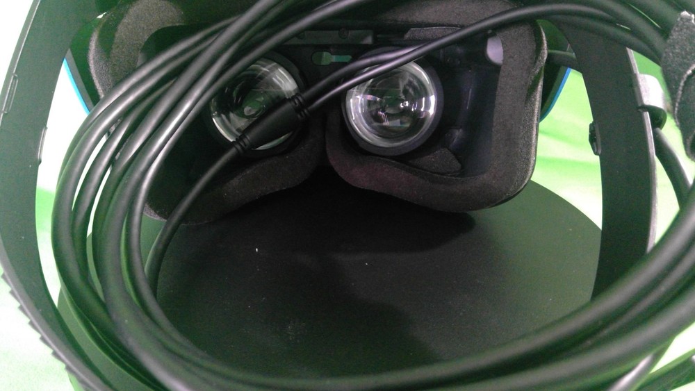 Acer Virtual Reality Windows Head-Mounted Display-H7001 Headset and Controllers.