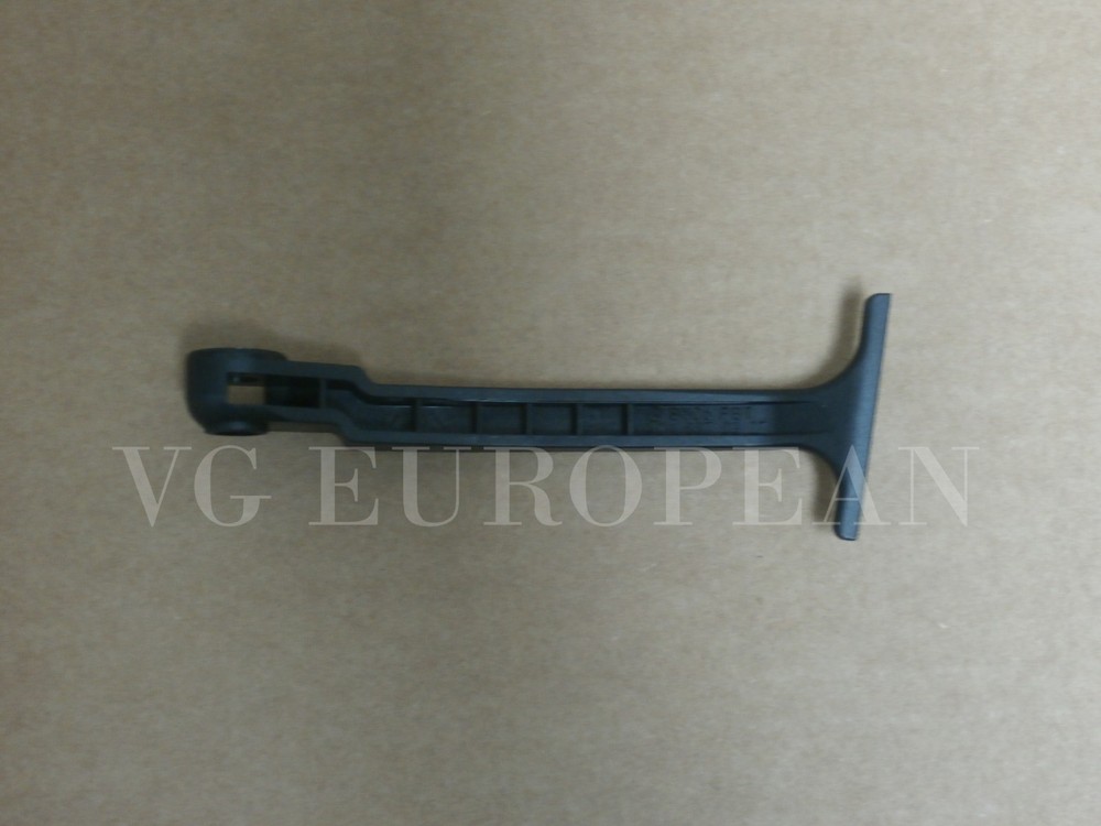 Mercedes Benz Genuine W211 E-Class Hood Release Handle Pull 2007-2009 E350 E63
